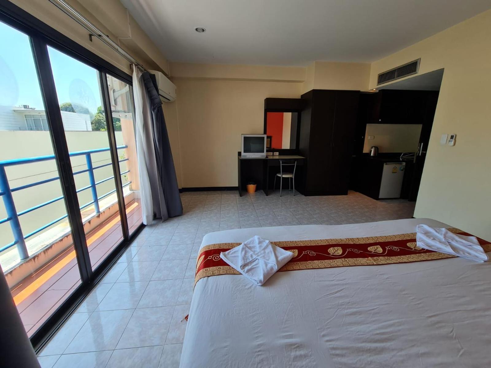 Desa Phuket Hotel Ngoại thất bức ảnh